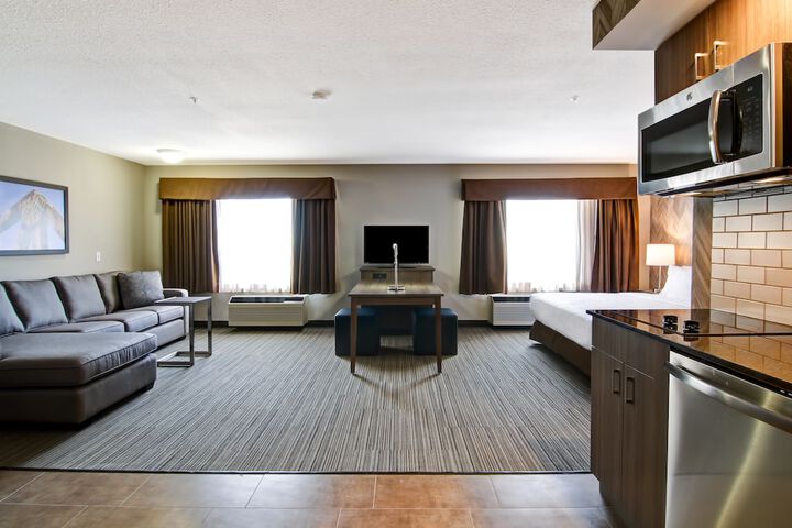 Room 30 of 39