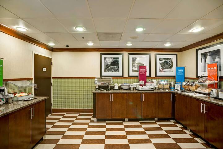 Hampton Inn Birmingham / Mountain Brook