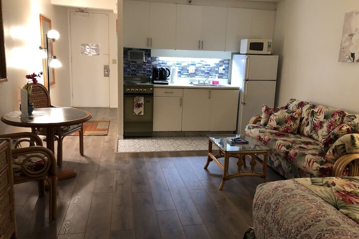 Room 79 of 329