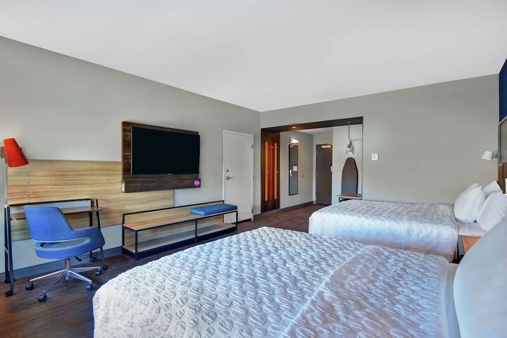 Tru by Hilton Springfield Downtown