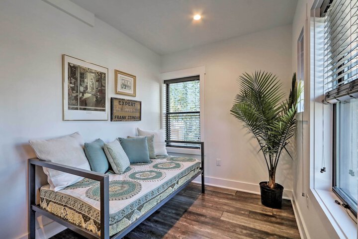 Updated Downtown Red Bank Home 5 Mi to Beach!