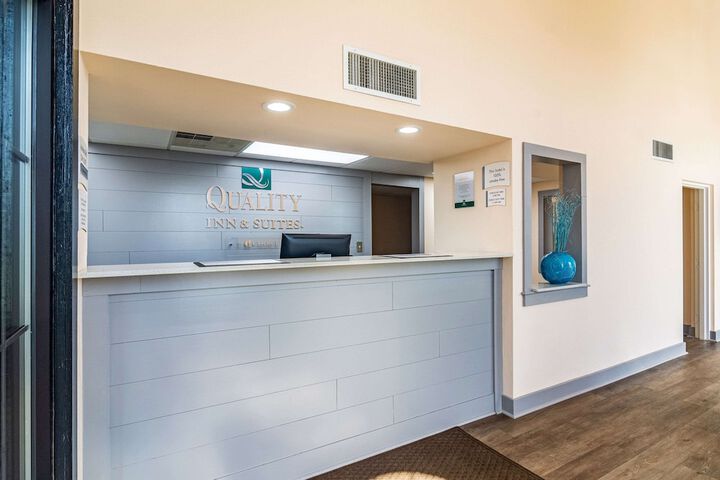 Quality Inn & Suites Lake City