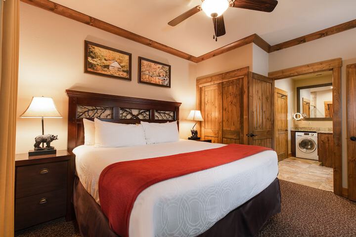 Westgate Smoky Mountain Resort & Water Park