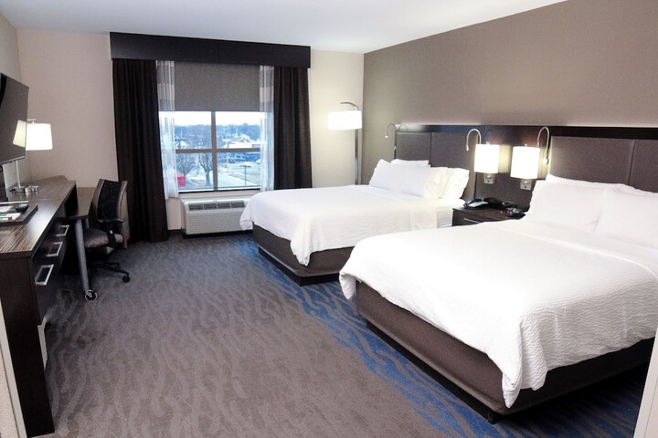 Room 43 of 95