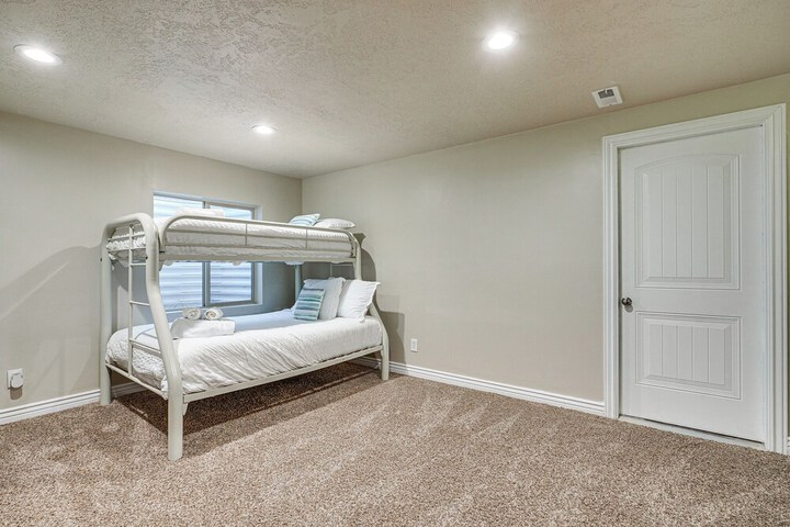 Home Theater & Patio: South Jordan Basement Unit