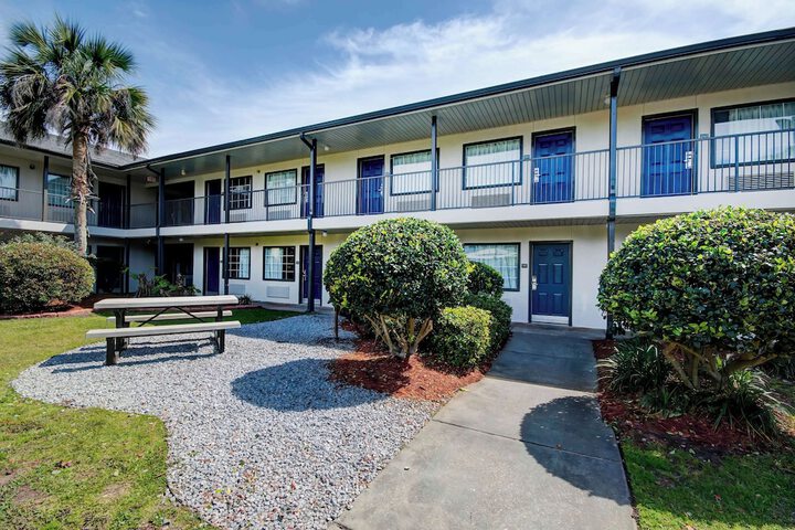 Studio 6 Extended Stay - Ocean Springs MS