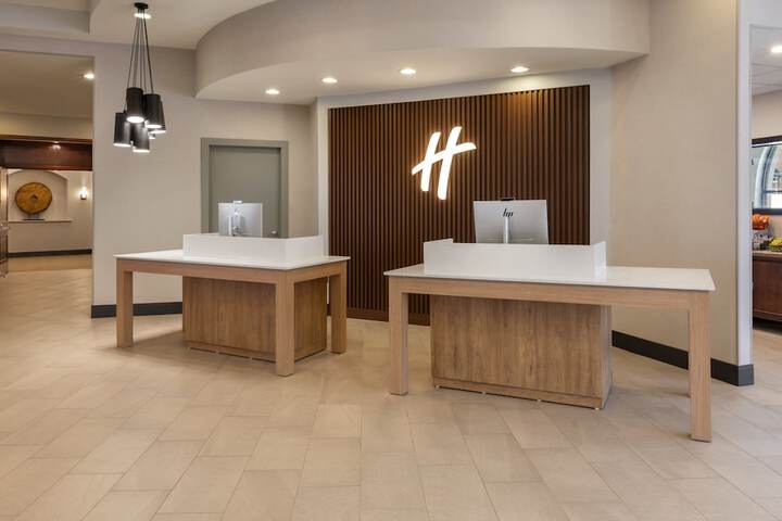 Hotel Interior 12 of 61