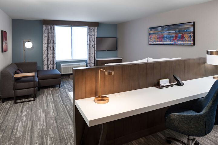 Hilton Garden Inn Madison Downtown