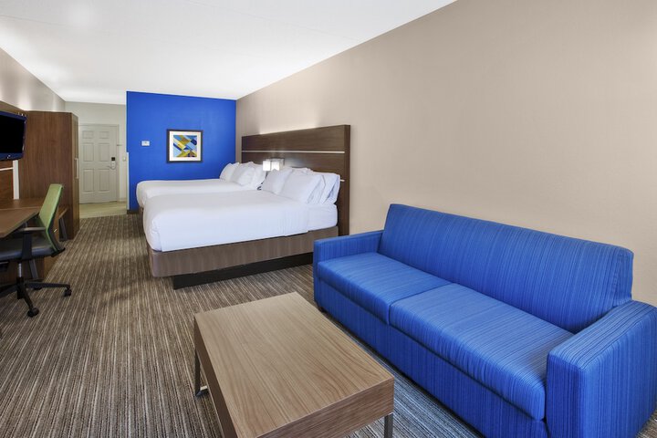 Room 15 of 44