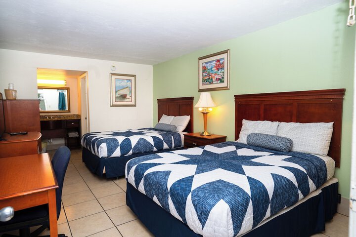 Room 5 of 24