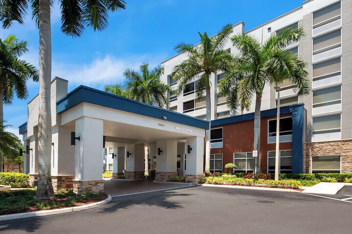 Hotel 4 of 40