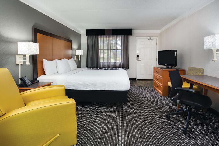 Room 12 of 29