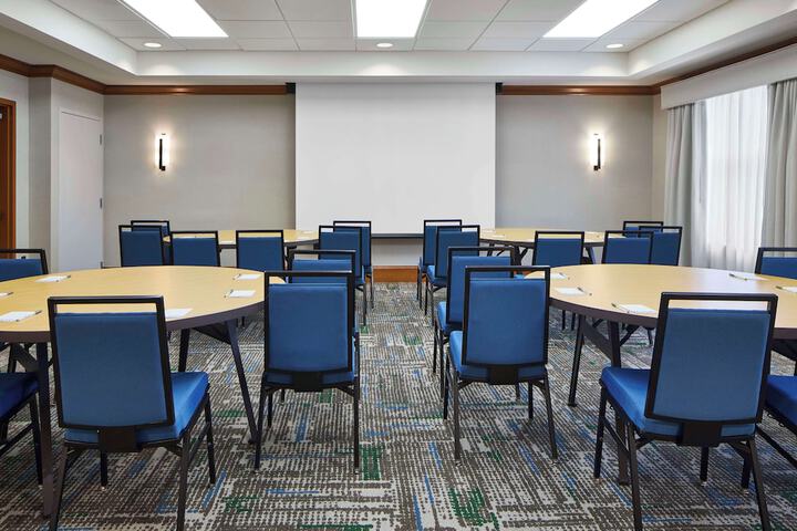 Hampton Inn & Suites Saratoga Springs Downtown