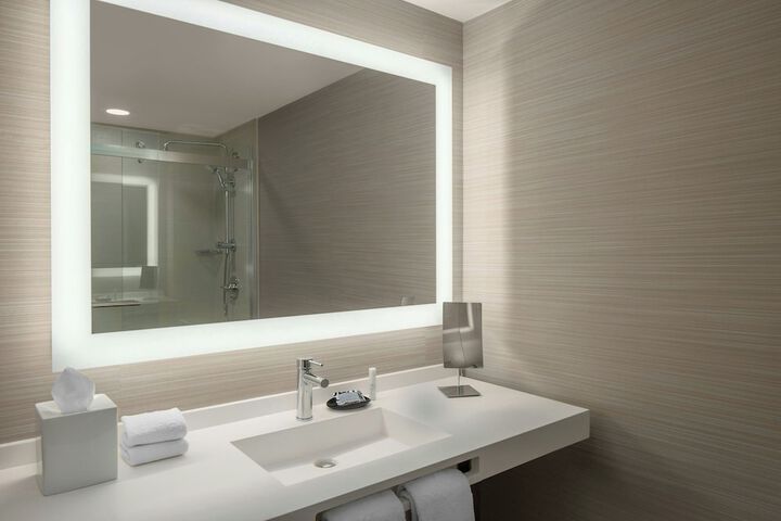 AC Hotel by Marriott Portland Lake Oswego