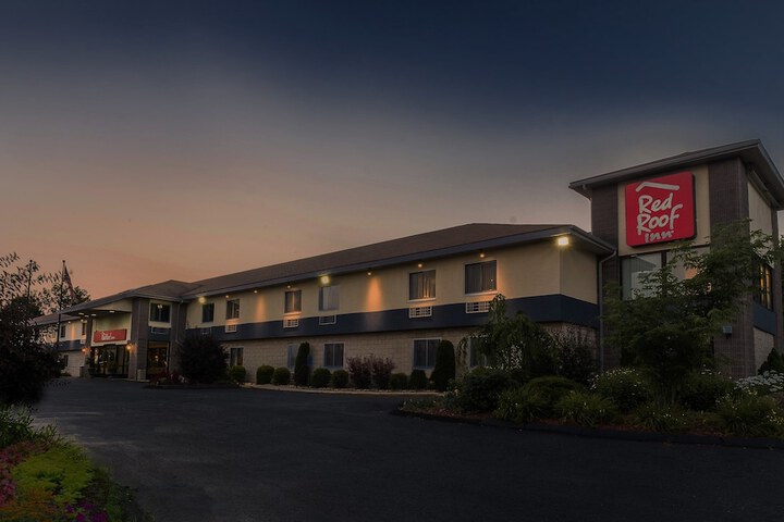 Hotel 2 of 34