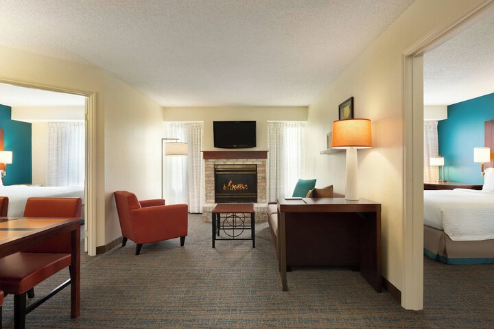 Room 15 of 20