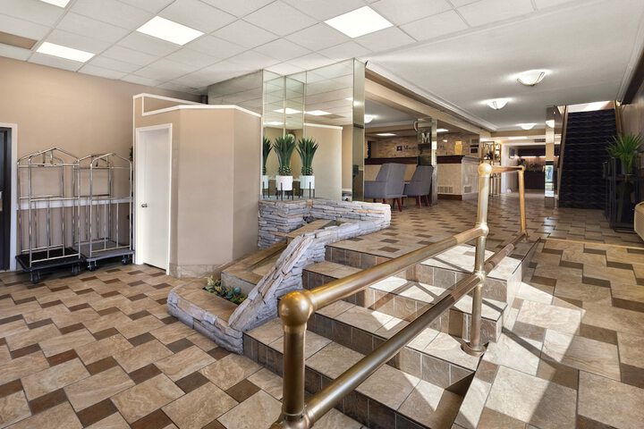 Hotel 4 of 47