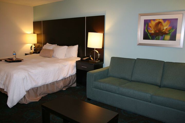 Room 38 of 98
