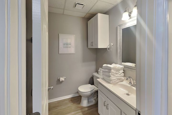 Room 41 of 104