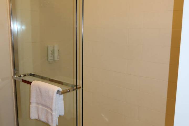 Sleep Inn & Suites Oregon - Madison