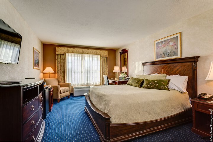 Room 20 of 33