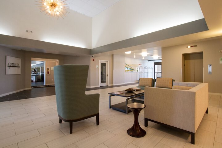 Hotel 6 of 67