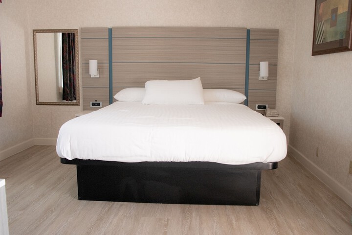 Room 41 of 42