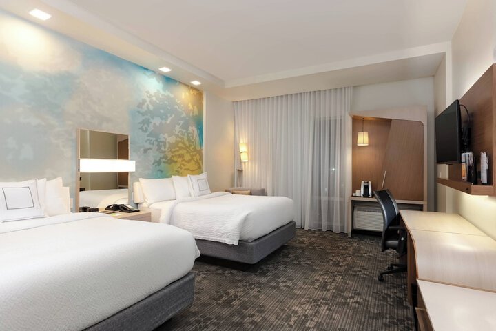 Room 17 of 37