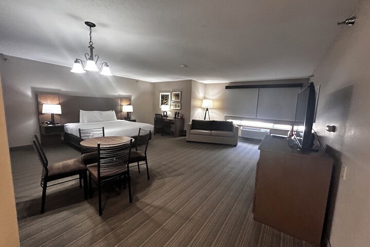 Country Inn & Suites by Radisson Baxter, MN