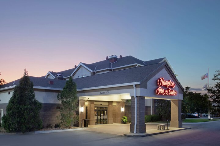Hotel 2 of 47