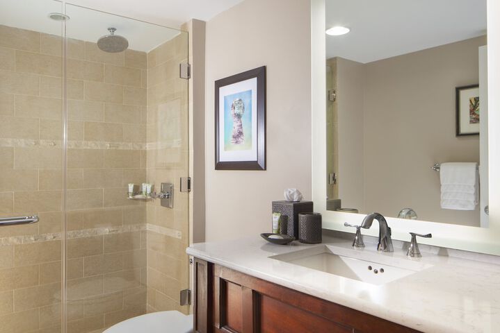 Pier House Resort & Spa