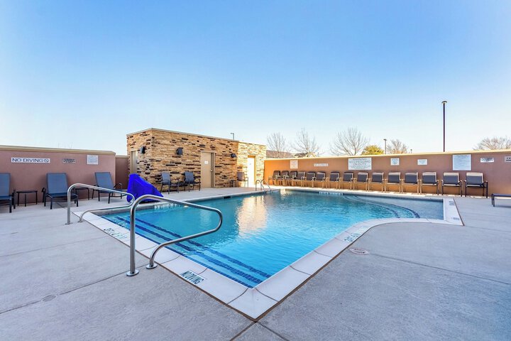 Pool 3 of 32