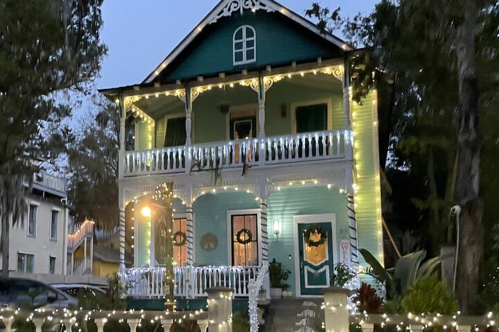 Peace & Plenty Inn Bed & Breakfast