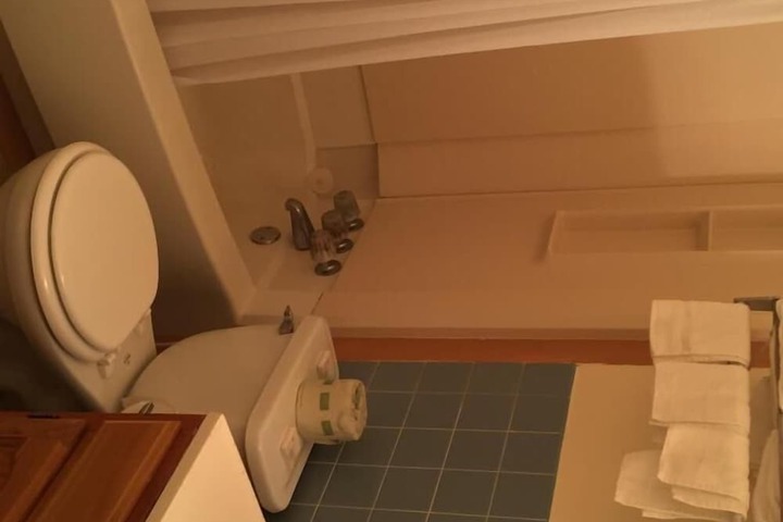 Room 49 of 53