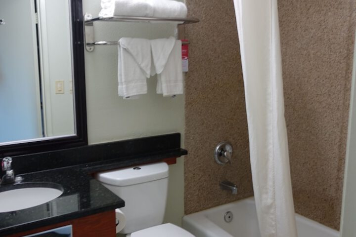 Room 11 of 31