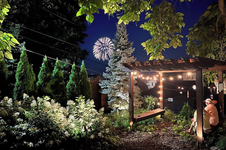 Captain Wohlt Inn Bed & Breakfast