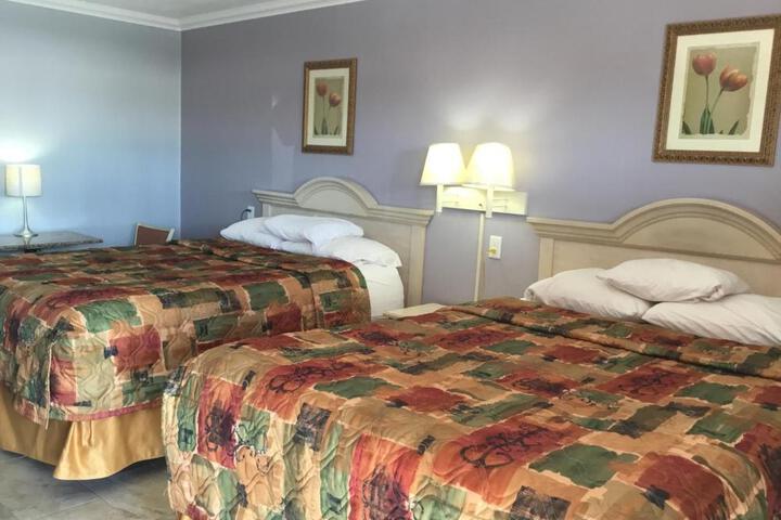 Budget Inn Plainview