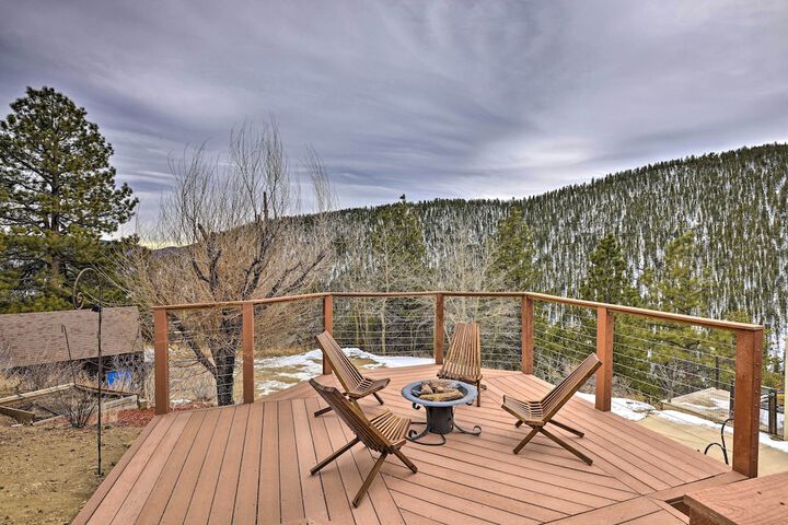 Private Sauna & Mtn Views: Idaho Springs Gem