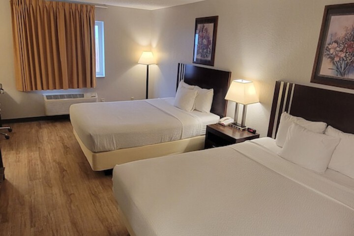 Room 15 of 21