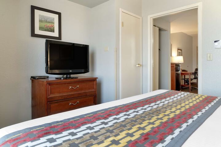 Room 15 of 44