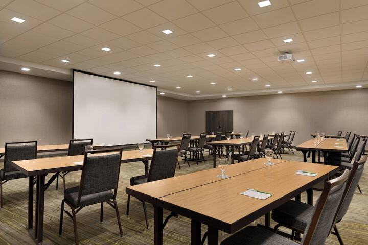 Courtyard by Marriott St. Paul Woodbury