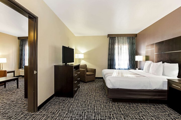 Room 14 of 40