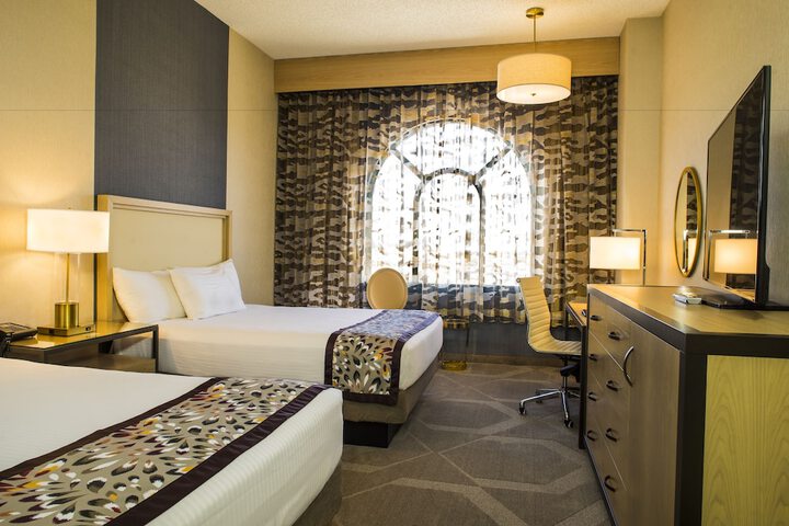 Room 15 of 47