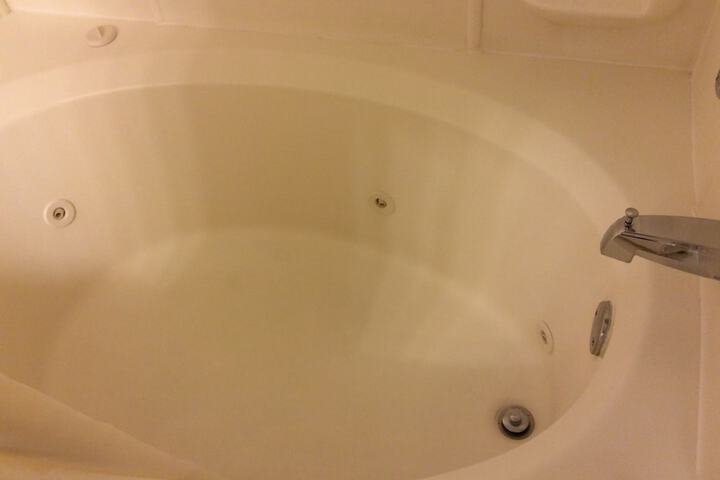 Hot Tub 39 of 40
