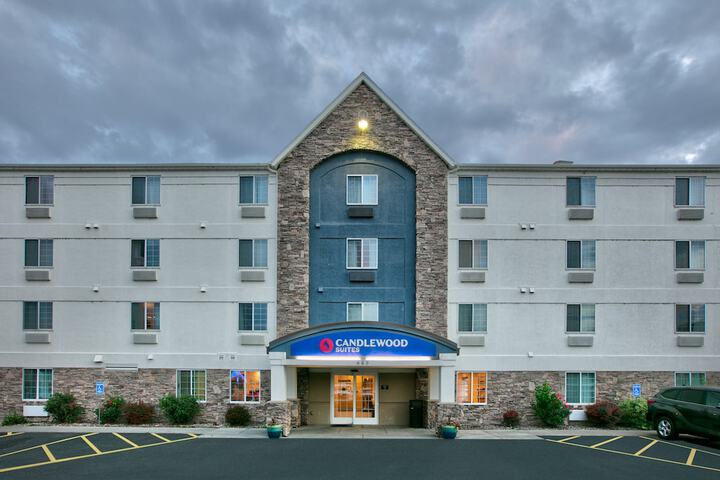 Hotel 3 of 51