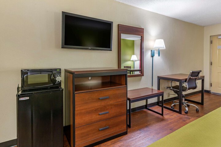Room 14 of 29