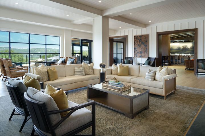 Hotel Interior 26 of 158