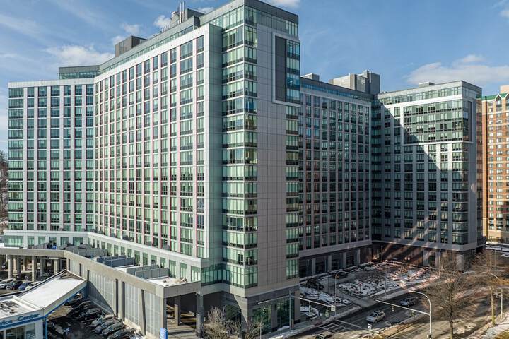 Global Luxury Suites White Plains