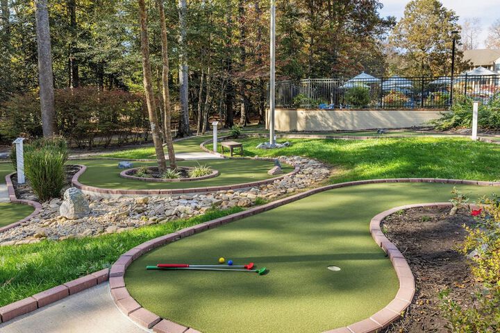 Marriotts Manor Club at Ford's Colony