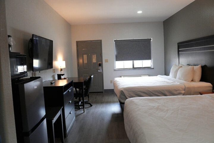 Room 36 of 72